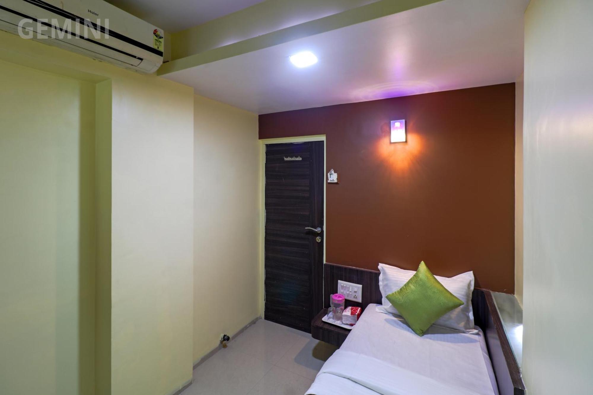 Hotel Gemini มุมไบ ภายนอก รูปภาพ