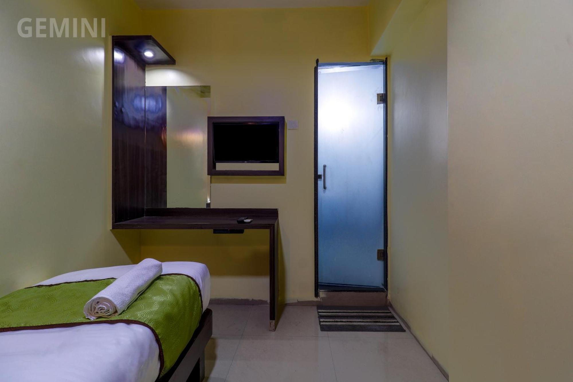 Hotel Gemini มุมไบ ภายนอก รูปภาพ
